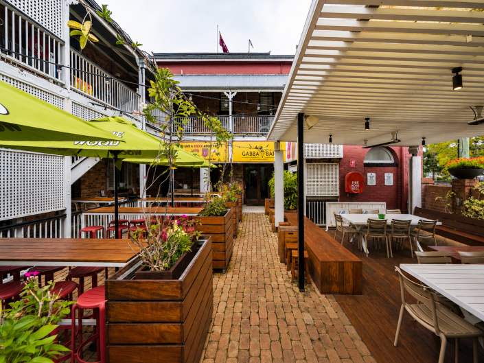 Norman Hotel Garden 5